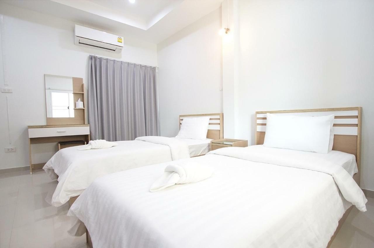 S-House Hotel Сурин Екстериор снимка