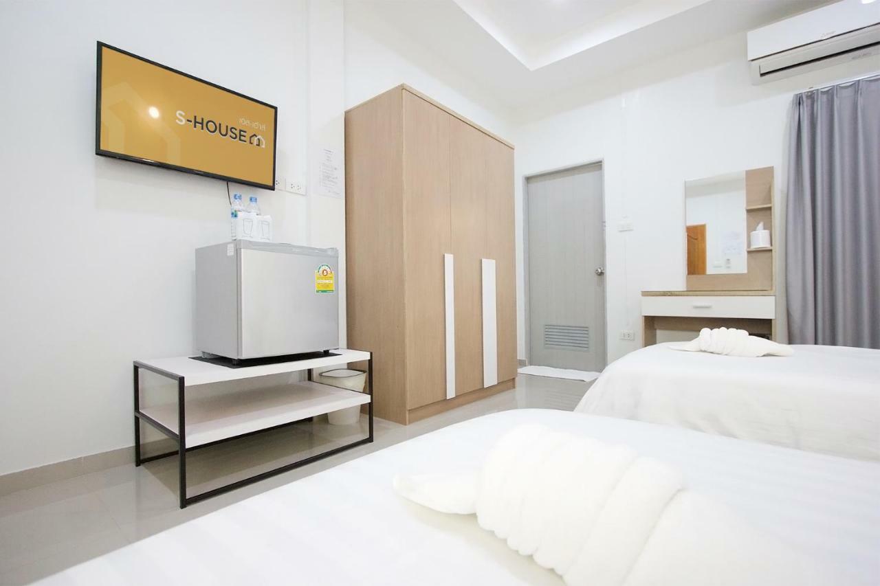S-House Hotel Сурин Екстериор снимка